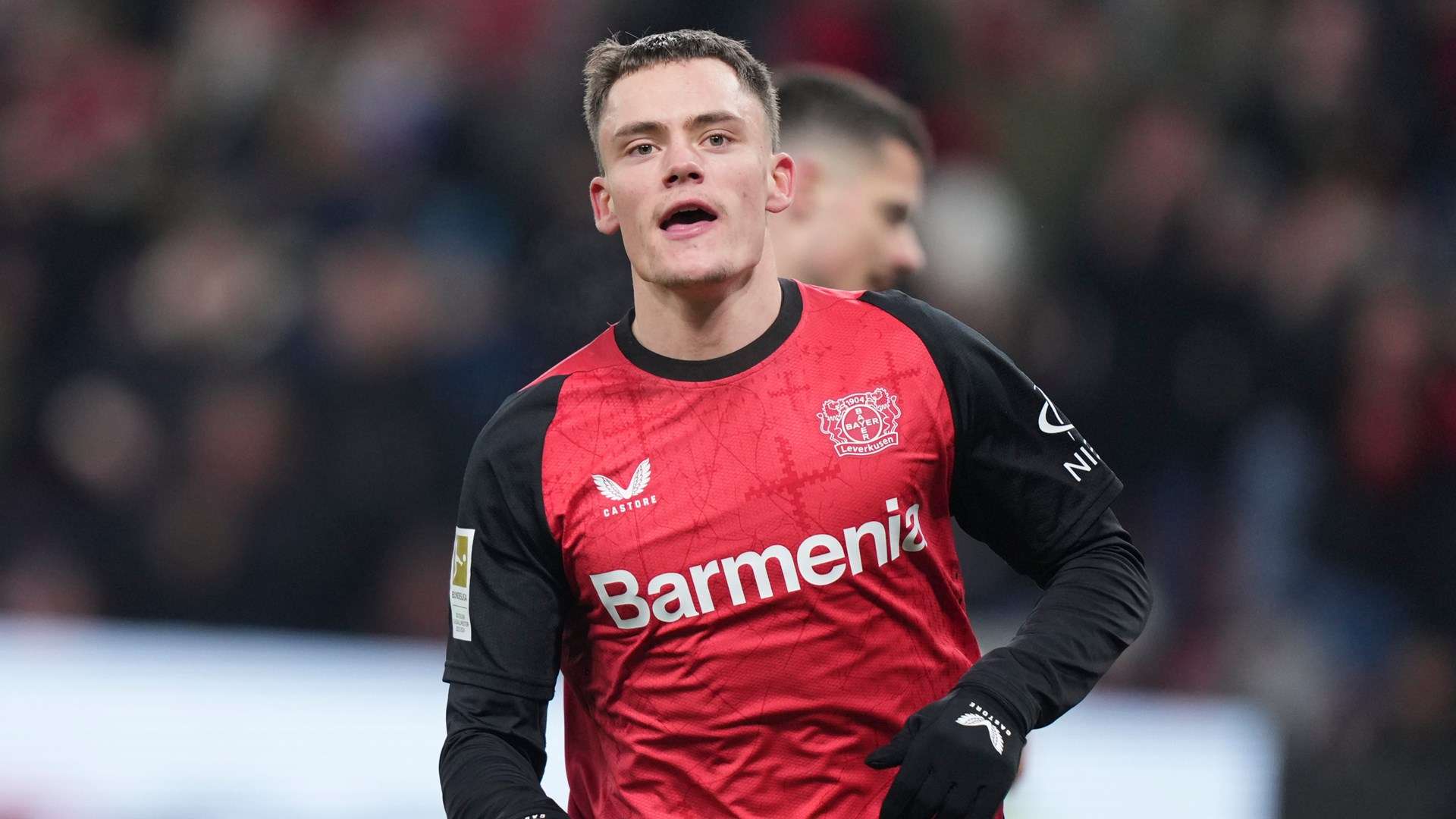 同成就了他 同成就了他